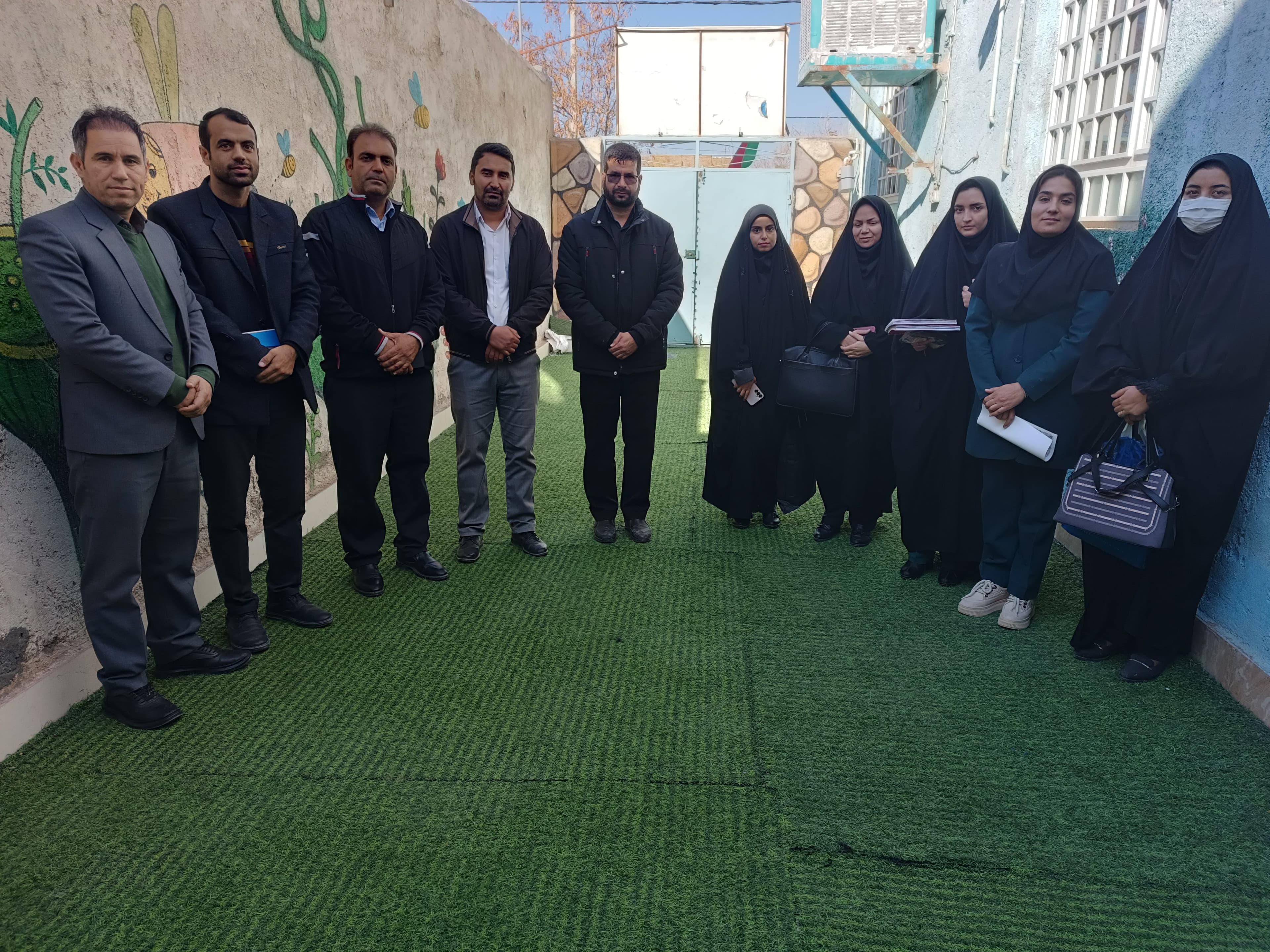 برگزاری جلسه تجربه گردانی همکاران پایه اول در دبستان غیر دولتی بوستان تربیت شهر سلامی